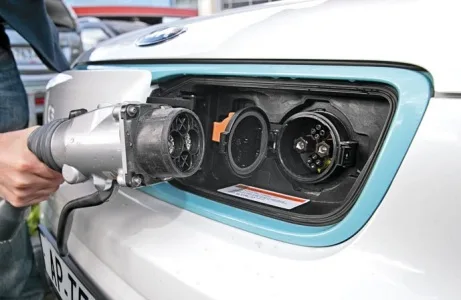 CHAdeMO connector